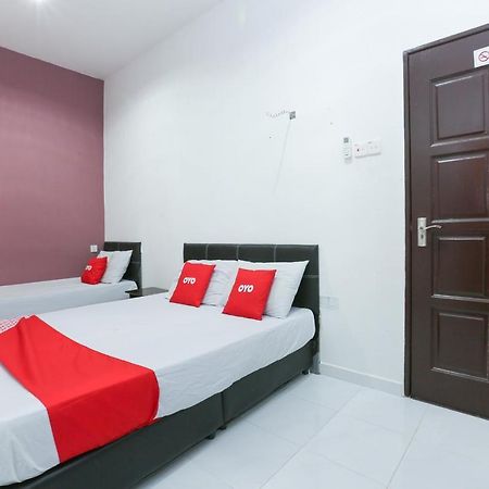 Oyo 90274 Wadi Isfa Inn Kota Bharu Exterior foto